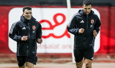 طبيب الأهلي يكشف تطورات إصابتي تريزيجيه وزيزو