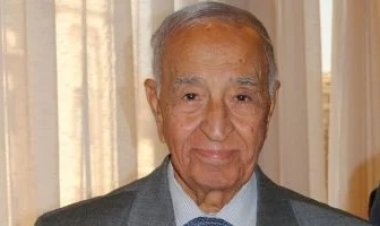 وفاة الإذاعى الكبير فهمى عمر عن عمر 98 عاما