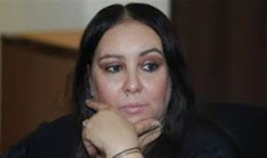 ابنة السيناريست هناء عطية تناشد المسؤولين لعلاج والدتها بعد تدهور حالتها الصحية