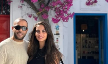 زوجة تامر عاشور في عيد ميلاده: كل سنة وأنت طيب يا راجل يا أطيب.. والأخير يرد