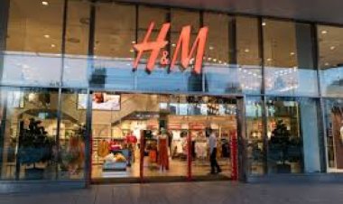 القبض على موظف داخل فرع H&M بمول مصر بتهمة التحرش بسيدة خليجية داخل غرفة القياس