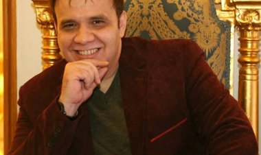 أيمن نور الدين لـ نهال طايل: الغناء أخذ محمد رمضان من التمثيل