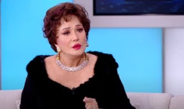 لبلبة: دفنت والدي وطلعت على المسرح.. ووفاة والدتي كانت أكبر صدمة