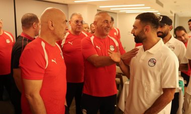 بالصور.. لاعبو المنتخب يحتفلون بتجديد التعاقد مع "التوأم" حتى 2030