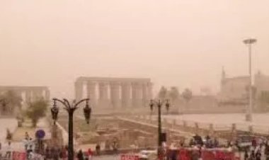 الأقصر تعلن الطوارئ بعد عاصفة ترابية خفيفة ضربت المدينة