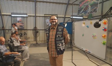 أكرم حسني بستايل تسعيناتي في ثاني حلقات مسلسل «ديبو»