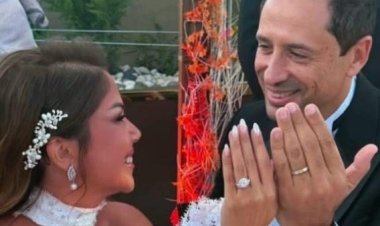 نجوم الفن والإعلام يشاركون الإعلامي أحمد سالم احتفاله بعقد قرانه على رشا بدوي