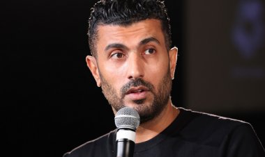 محمد سامي يشكو من معاناته مع إحدى شركات الاتصالات" "محتاج حد أفضفضله لأني زعلان"