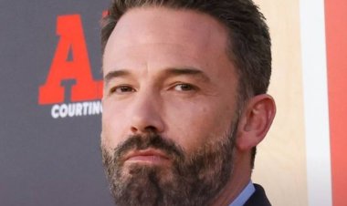 بن أفليك يهاجم المصورين: أنتم تعرضون حياتي للخطر