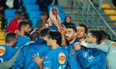 «يد الأهلي» يفوز على «سكيكدة» ويتصدر مجموعته ببطولة كأس الكؤوس