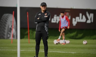 استبعاد كهربا والشناوي.. مفاجآت في قائمة الأهلي لمباراة إنبي