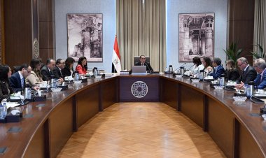 تفاصيل اجتماع رئيس الوزراء مع مجلس إدارة البنك الأوروبي لإعادة الإعمار والتنمية