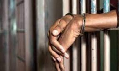 ضبط شخصين لاتهامهما بجمع أموال المواطنين بزعم توظيفها في المراهنات الرياضية