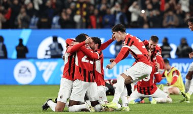 ميلان يقلب الطاولة على إنتر ويحقق لقب السوبر الإيطالي