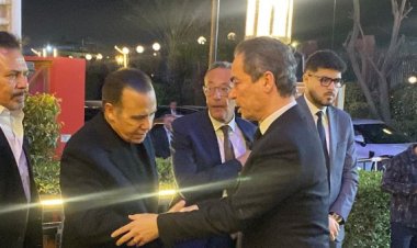 حضور لافت لنجوم الفن والإعلام في عزاء نجل الإعلامي محمود الورواري بمسجد الشرطة بالشيخ زايد