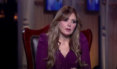 «أحمد حلمي تبرأ منه».. صابرين تكشف سبب ندمها على المشاركة في «لف ودوران»