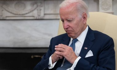 بايدن يزيح الستار عن أسباب تفكيره في الانتحار