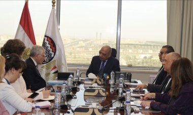 مصنع جديد للأمونيا الخضراء بمشاركة القطاع الخاص والنصر للسيارات تنتج حافلات صديقة للبيئة