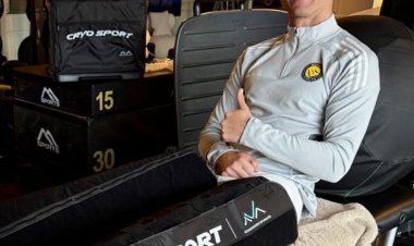 إصابة عضلية تبعد رونالدو.. نجم النصر يسافر إلى إسبانيا ويلحق بجورجينا