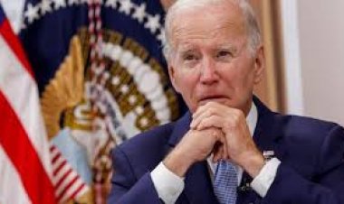 الرئيس الأمريكي يمدد حزمة عقوبات ضد روسيا لعام آخر