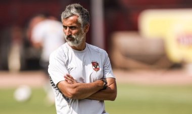 شوبير يكشف عن مصير ريبيرو مع الأهلي وسط انقسام داخل الإدارة