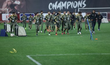 الأهلي يواصل استعداداته لمباراة طلائع الجيش.. واجتماع هام بين كولر  وجهازه المعاون