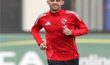 صدمة في الأهلي قبل لقاء بيراميدز.. إصابة بلعمري في العضلة الضامة
