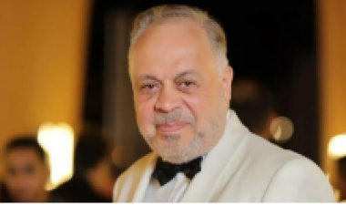 المحكمة الاقتصادية تغرم فتاة 10 آلاف جنيه بتهمة إزعاج أشرف زكي نقيب المهن التمثيلية