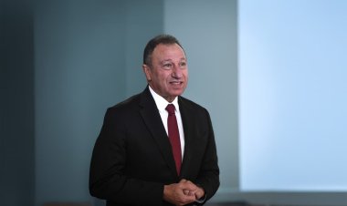 خلال ساعات.  الخطيب يحسم مشاورات لجنة التخطيط حول المدير الفني الجديد