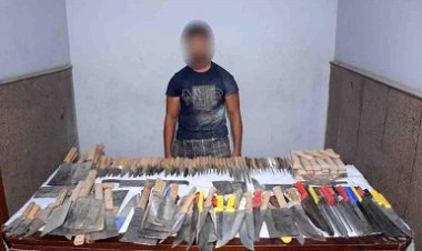 ضبط عاطل بالجيزة بتهمة تصنيع الأسلحة البيضاء بحوزة 150 قطعة 