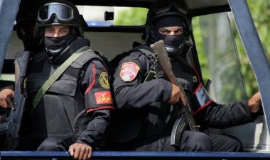 تحرير عامل احتجزه شخصان وعذبوه بالحرق لشكهم في شروعه لسرقة توك توك بالدقهلية 