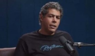 عمر مصطفى متولي ينعي والدته شقيقة الزعيم عادل إمام بكلمات مؤثرة