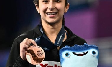 وزير الرياضة يهنئ مها خالد ببرونزية بطولة العالم للألعاب المائية بالدوحة