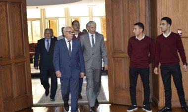 محافظ بورسعيد يستعرض أعمال اللجنة العليا لتطوير«مثلث الخير»