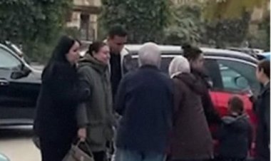 رغم إلحاحها بحضور الجميع.. غياب معظم نجوم الفن عن جنازة زوج نشوى مصطفى