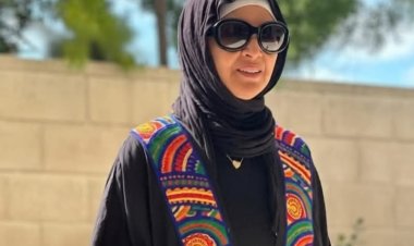 حنان ترك في أحدث ظهور.. بساطة الإسدال وسحر اللوك الأسود