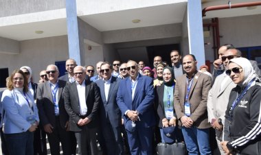 تفاصيل زيارة وزير البترول لـ مدرسة ظهر الفنية التكنولوجية