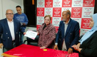 حزب المصريين الأحرار بالإسكندرية يناقش خطة العمل ويكرم الكوادر المتميزة