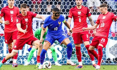 بمشاركة مبابي.. فرنسا تكتفي بوصافة المجموعة الرابعة بتعادلها مع بولندا