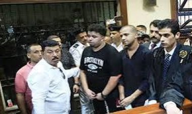 وصول عصام صاصا وشقيقه لحضور  الاستئناف على حبسهما