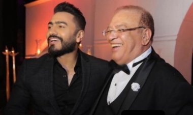 صلاح عبد الله يوجه رسالة مؤثرة إلى تامر حسني