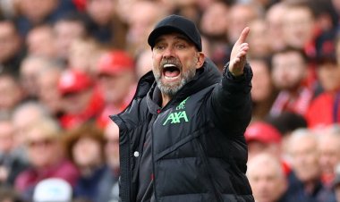 ليفربول يتلقى خسارة صعبة أمام كريستال بالاس ويبتعد عن صراع اللقب