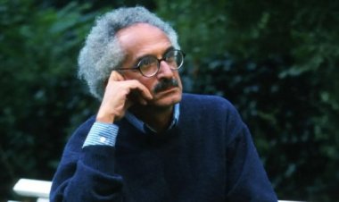 الروائى صنع الله إبراهيم  يغادر مستشفى معهد ناصر بعد تعافيه