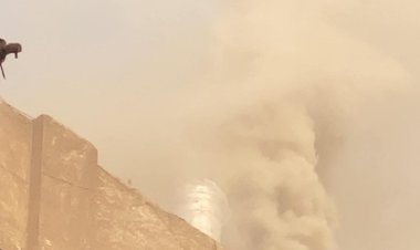 السيطرة علي حريق شب داخل مطعم ومخزن بمنطقة حلوان (صور)