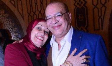 صلاح عبدالله يحتفل بعيد الأم برسالة مؤثرة لشقيقته: «أم أصغر من أولادها»