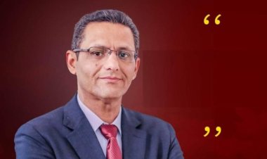 بعد قرار «الأوقاف».. نقيب الصحفيين يكشف عن أحدث تطورات أزمة «تصوير الجنازات»