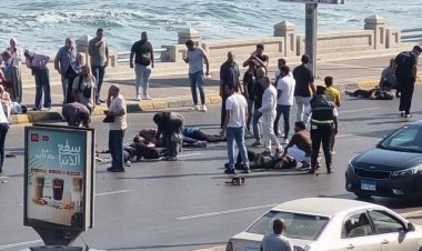 مصرع شخصين وإصابة 7 دهستهم سيارة بكورنيش الاطبي بالإسكندرية 