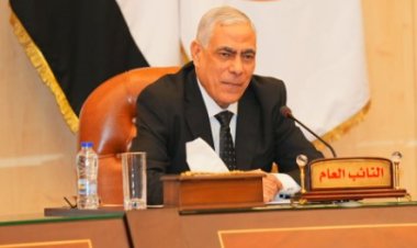 النائب العام يأمر بالتحقيق في واقعة نشر ديوان شعري يتضمن ازدراءً للأديان