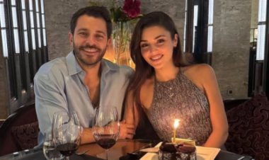 بالصور.."هاندا آرتشيل" تحتفل بعيد ميلادها مع حبيبها في مصر