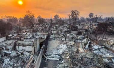 صحيفة لوس أنجلوس تايمز: موجة حارة قد تؤجج حرائق كاليفورنيا وتستمر حتى نهاية الأسبوع